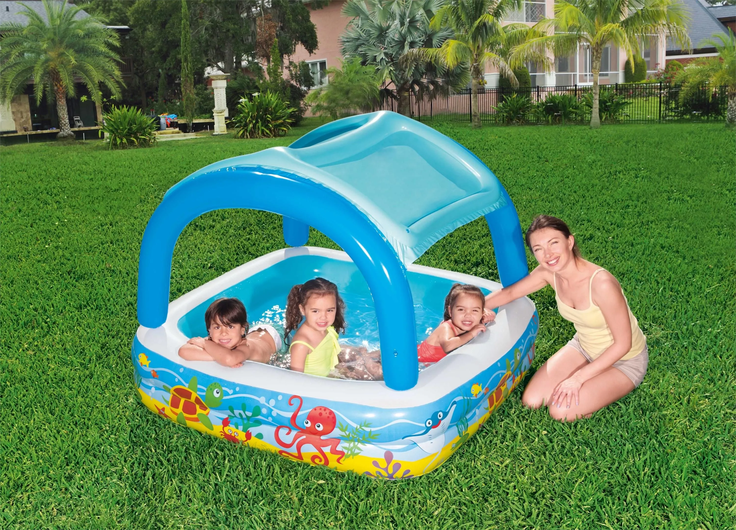 Bestway Play Pool With Canopy 140X140X114