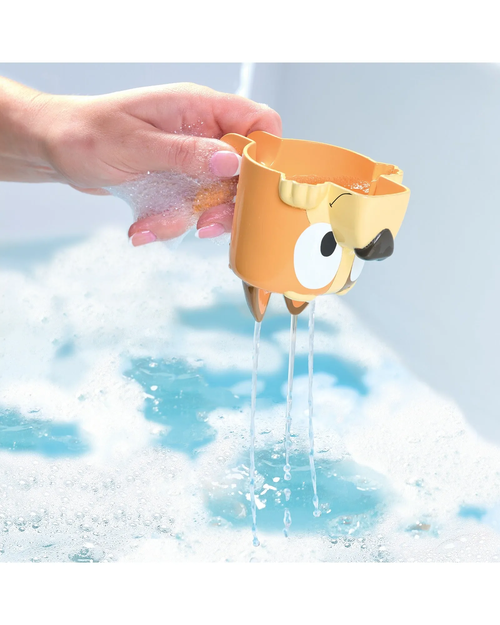 TOMY Blueys Family Pouring Cups